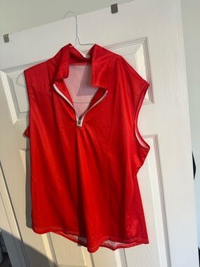 Red Sleeveless Zip-Front Women’s Golf Top